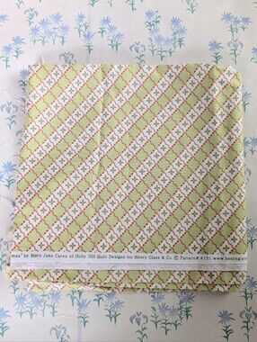 Simply Christmas Mary Jane Carey Holly Hill Quilt Henry Glass Cotton Fabric 42"